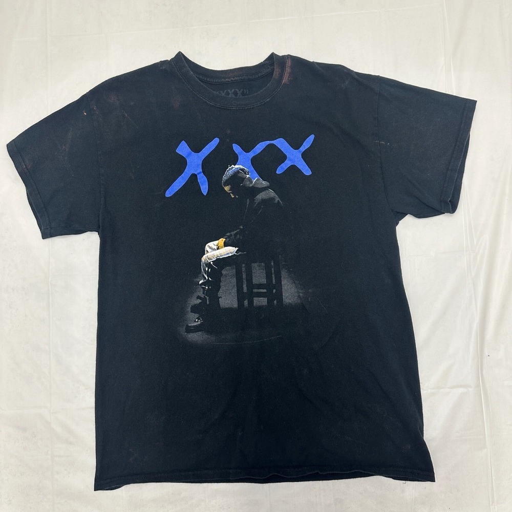 XXX Tentacion Shirt Mens Large Black Chair Portrait‎ Music Hip Hop Distressed